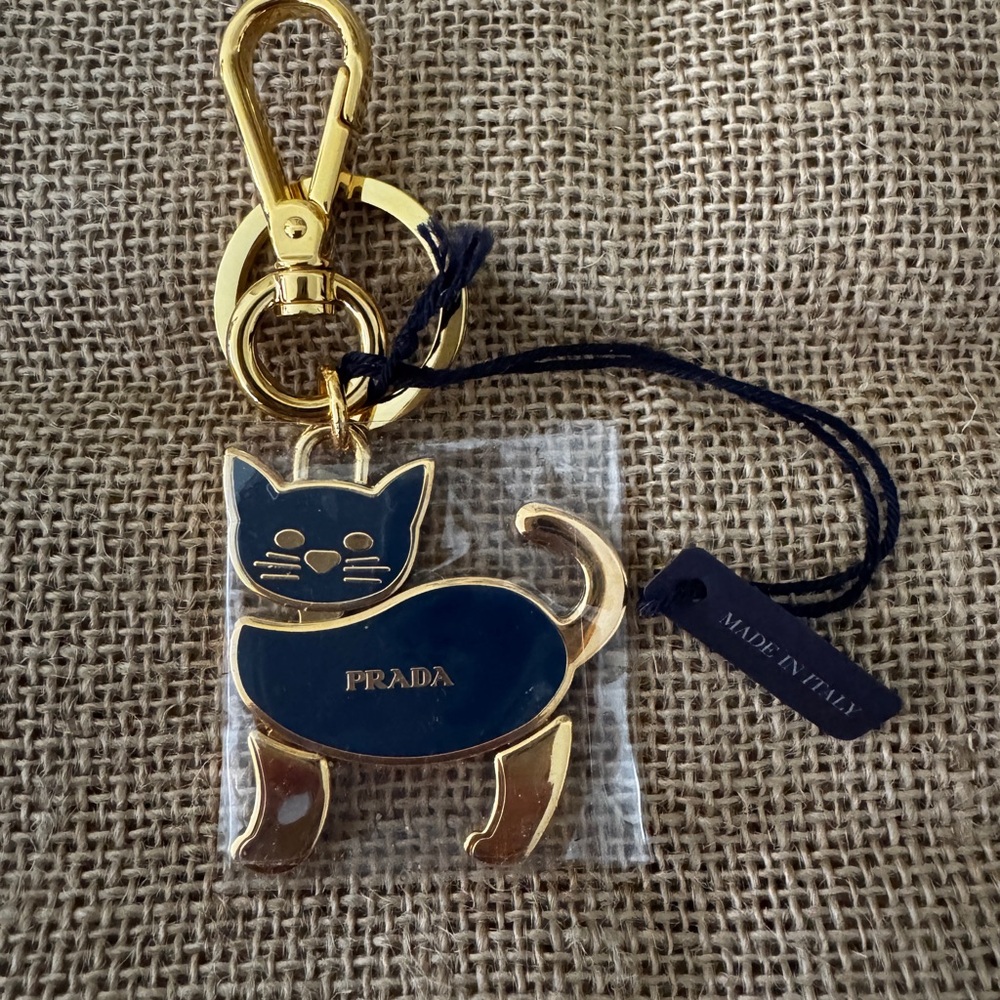 Prada NWT Cat keychain